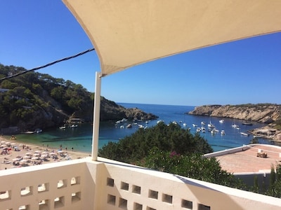 Villa mit aussergewöhnlichem Blick auf die Bucht (cala)