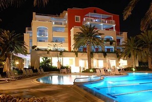 Front of property – evening/night