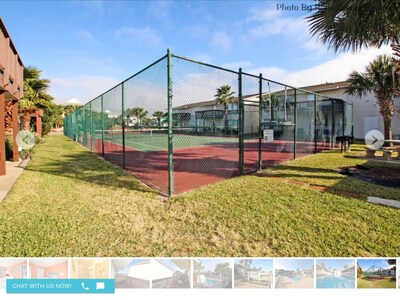 Beachview Complex - Steps from the beach, Swimming pool, and Tennis Court