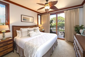 Master bedroom to relax and read on private lanai