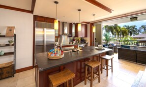 Custom Roy Yamaguchi Kitchen w/ high end appliances for the gourmet in all of us