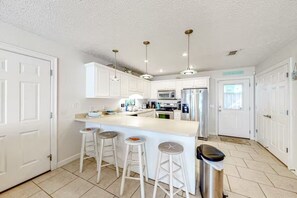 Kitchen island seating for four