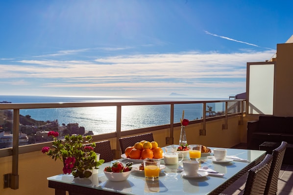 Cap Blanc penthouse Cullera