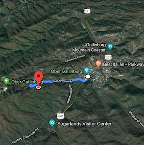 Home is Just 1 mile from Gatlinburg Parkway! Less than 1 mile from Ober Resort. 