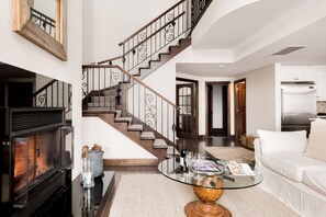 Tremblant Prestige-Bondurant 95-4-Condo rentals Tremblant