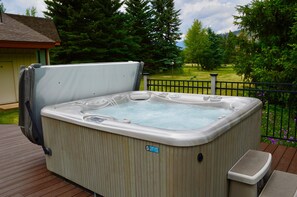At the end of the day, jump in the spa.