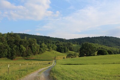 Charming 1930’s Farmhouse located between Boone/West Jefferson, NC!