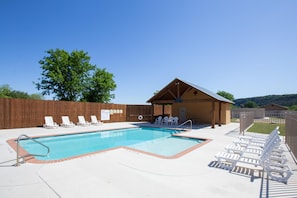 Pristine swimming pool!