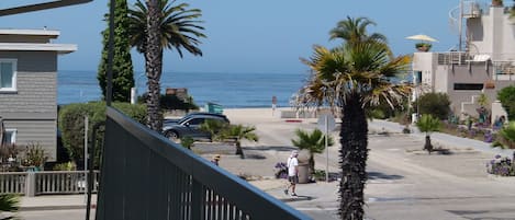 Steps to the beach.
(Not the view from the apartment. See living room photo). 