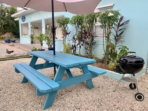 PICNIC TABLE & BBQ in front garden