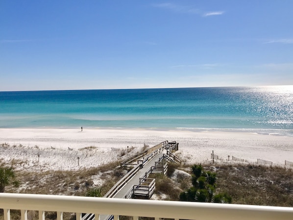 Lovely views from your balcony. The winter is quiet and peaceful (my favorite).