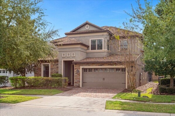 1532 Moon Valley Dr 44.jpg