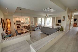 Wailea Luxury Beachfront Resort #904