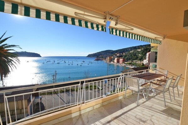 Stunning view from our spacious balcony over the beautiful bay to Villefranche