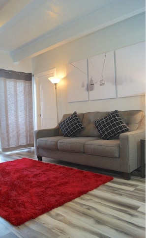 Sleeper Sofa W/Memory Foam Mattress