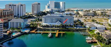 We're right on the bay and only a 4-minute walk to Clearwater Beach!