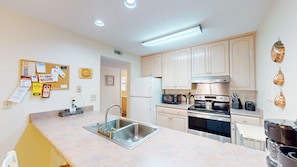 Fully Stocked Kitchen