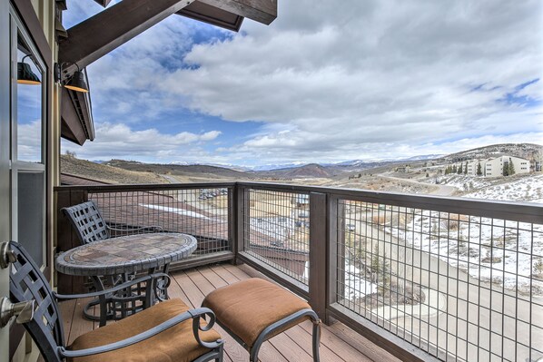 Granby Vacation Rental | 1BR | 1BA | 684 Sq Ft | Elevator Access