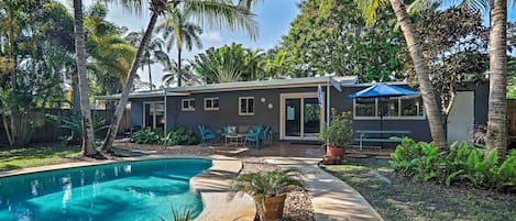 A private Sunshine State oasis awaits 6 guests at this vacation rental house!