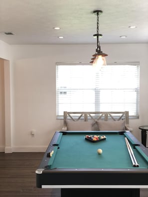 Spielezimmer