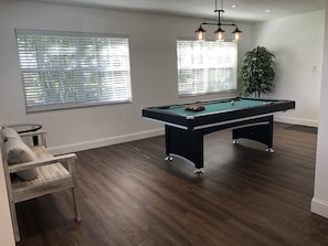 Spielezimmer