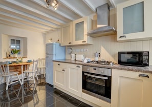 The kitchen/dining room is well equipped for your stay