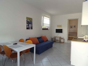 living/bedroom