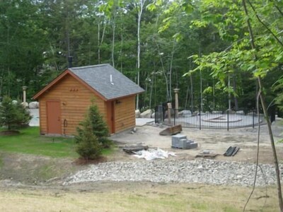 Finest Getaway on Loon - EPA/CDC Cleaning, last minute booking discounts!