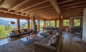 Andaska : Living Room