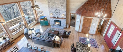 Aerial view of the open concept living room/dining room/kitchen. Wonderful view!
