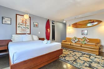 ALOHA-WAIKIKI RETRO BEACH DREAMS 71