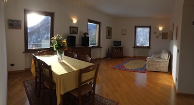 Panoramic apartment in Lake Como area