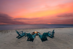 Enjoy a bonfire on your own private beach, right on the Gulf of Mexico.