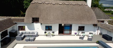 Courtyard with pool and jacuzzi