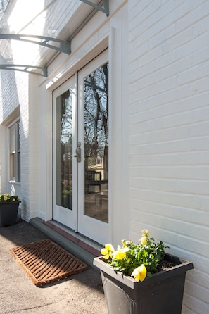 Front doors with keyless entry.