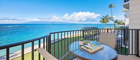 Kahana Reef 201 ocean view lanai 1