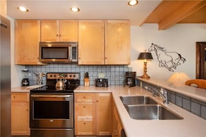 Fully Stocked Kitchen