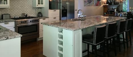 granite kitchen counters