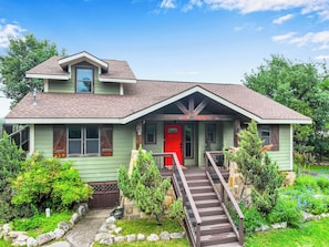 The Main House at Clutter Falls Retreat