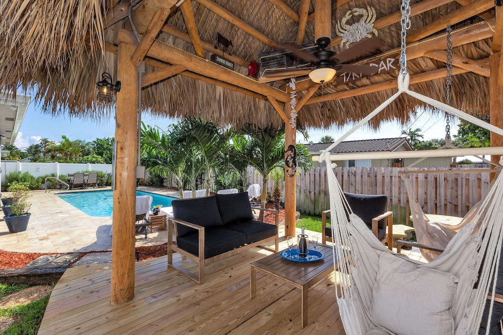 Perfect Beach House Large 3 2w Heated Pool Tiki Covered Lanai 2m From Beach Garden Isles