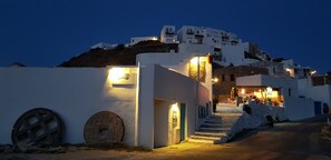 Front of property – evening/night