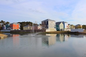 Devonshire Place at Bermuda Bay