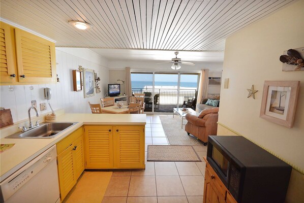 Interior-Beachloft-4L-Ocean-City-MD