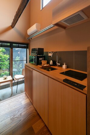 Private kitchenette