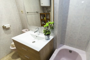 Bain