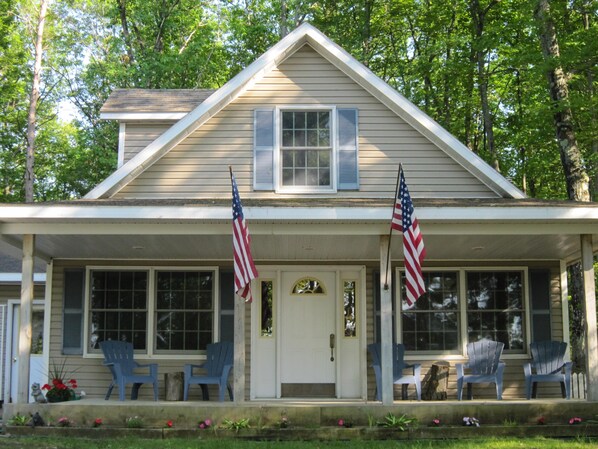 Charming view of the front of the house