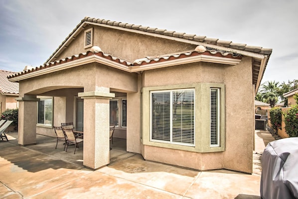 Indio Vacation Rental | 3BR | 2BA | 1,600 Sq Ft | Step-Free Access