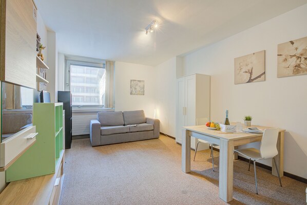 Living and dining room