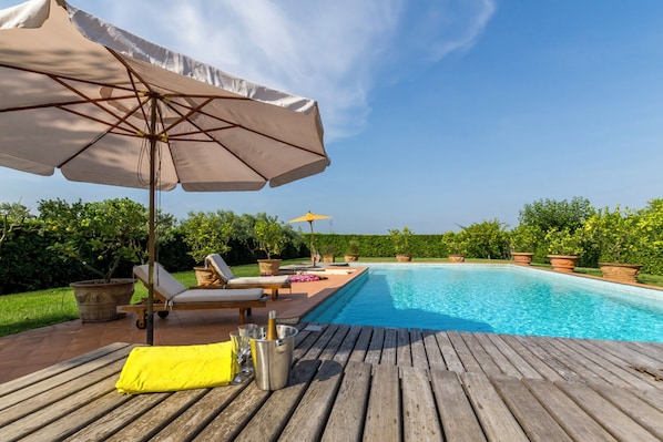 Private Pool