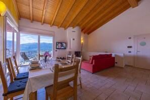 Living and dining room